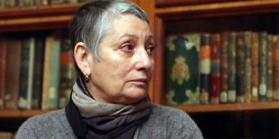 Scriitoarea Liudmila Ulitkaia, atacata cu oua la Moscova de catre militanti pro-Putin