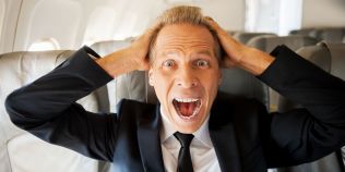 Antidotul psihologic al unui terapeut englez pentru a vindeca teama de zbor: care sunt zonele corpului pe care trebuie sa le apasati pentru a va relaxa