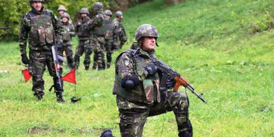 Pregatiri de razboi: 400 de militari ai Batalionului 30 Vanatori de Munte 